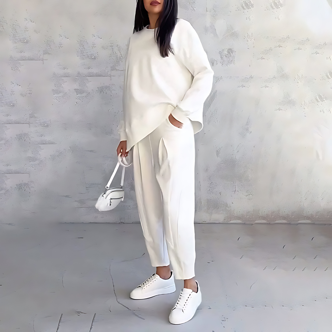 Isabeau | Dokončete Dvoudílný Stylový a Univerzální