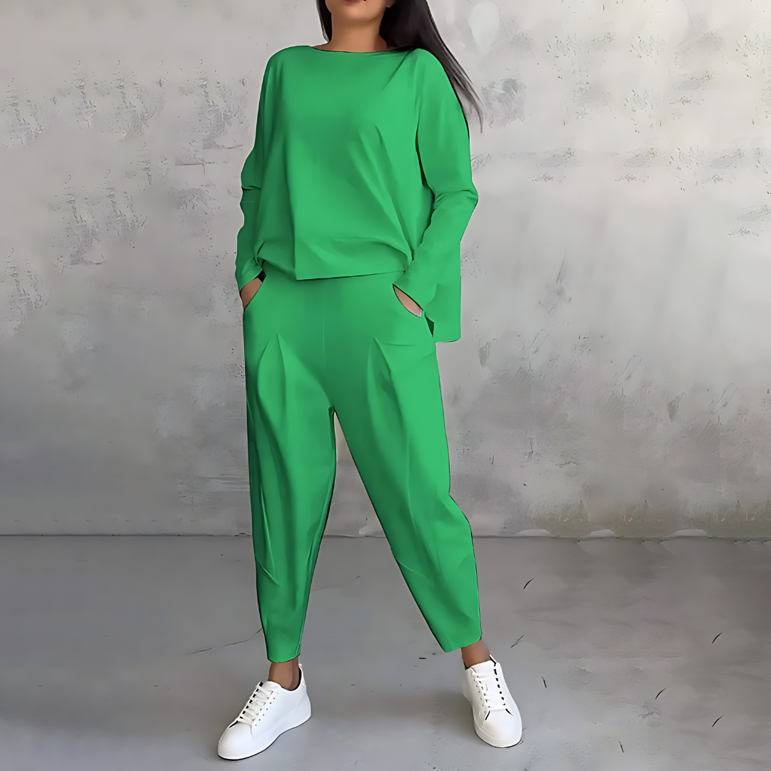 Isabeau | Dokončete Dvoudílný Stylový a Univerzální