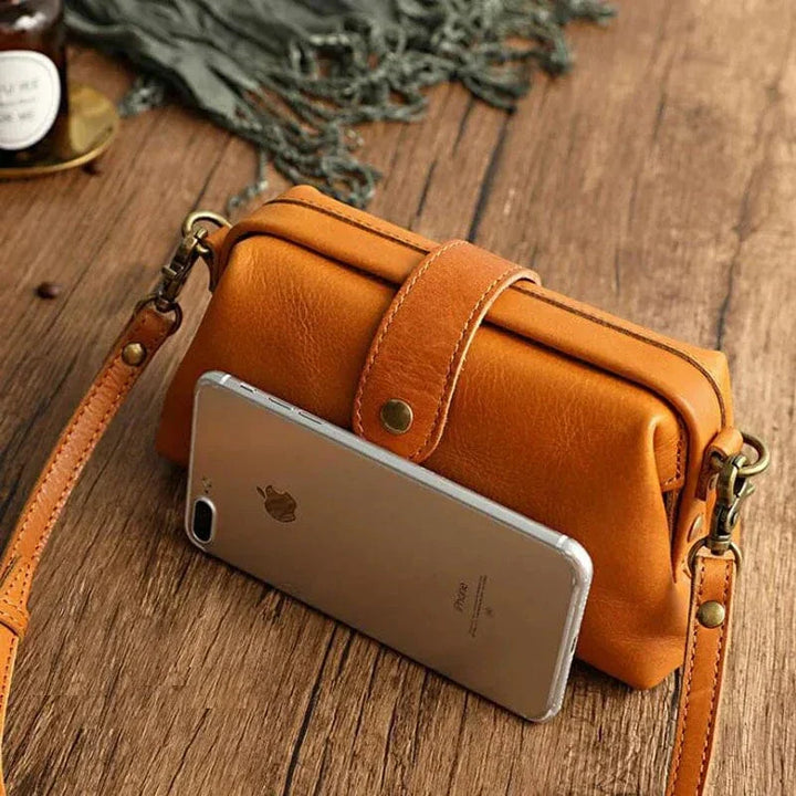 Ivy - Mini kožená crossbody kabelka