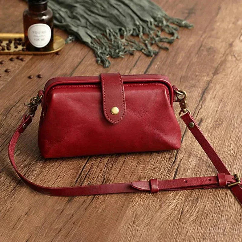 Ivy - Mini kožená crossbody kabelka