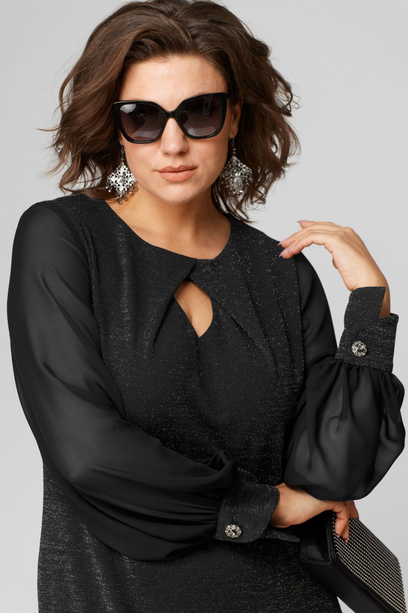 Dámské šaty v jednobarevném provedení s kulatým výstřihem