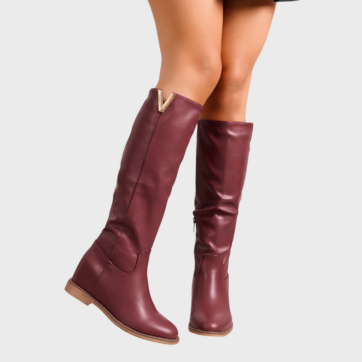 Luna | Lenka – Elegantní kotníkové boty s vnitřním klínem