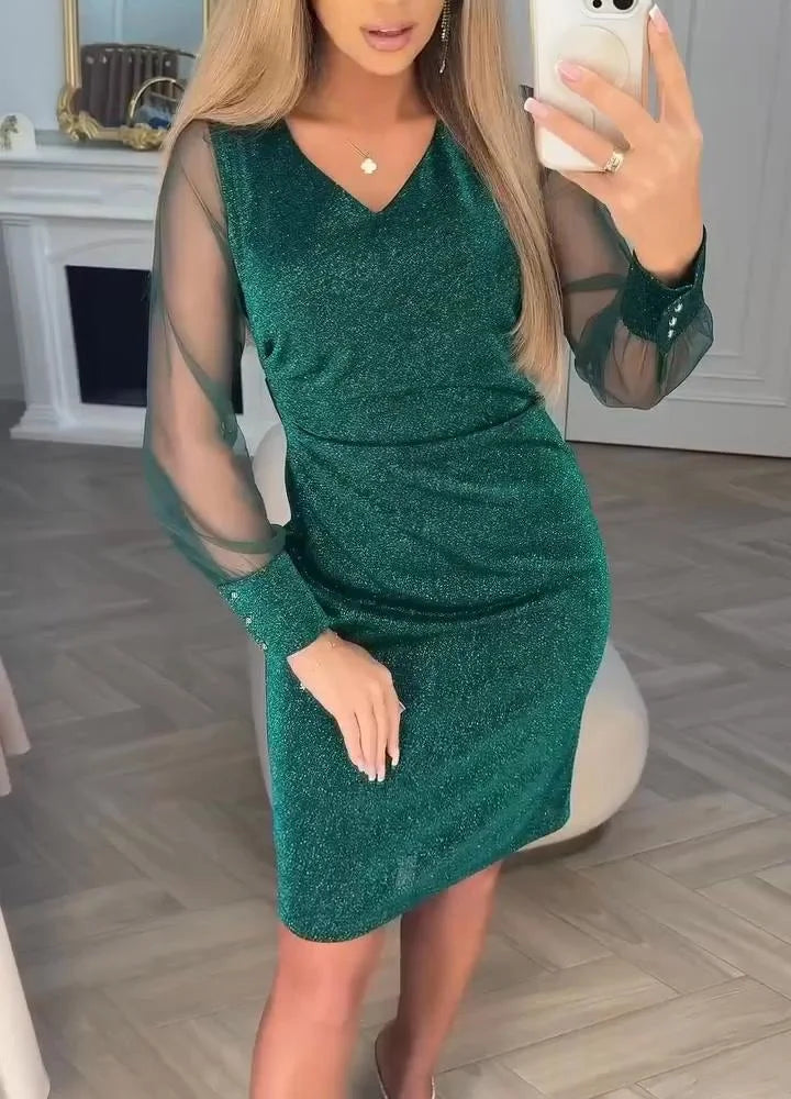 Luna | Třpytivé šaty s výstřihem do V a tylovými rukávy ✨