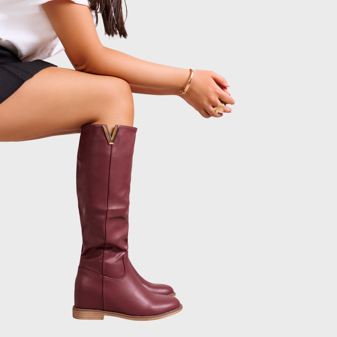 Luna | Lenka – Elegantní kotníkové boty s vnitřním klínem