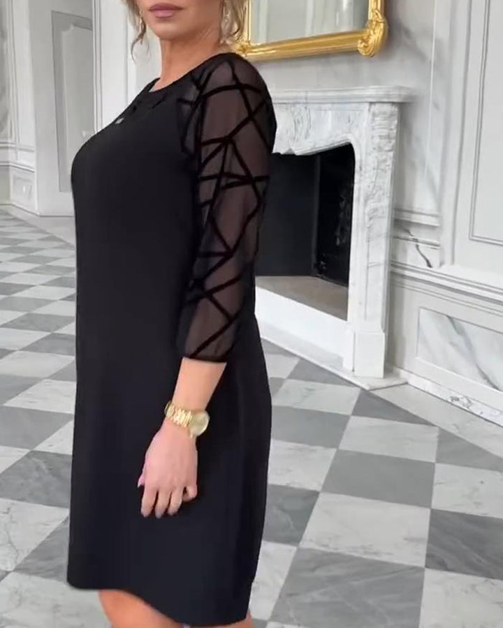 Elegantní šaty s kulatým výstřihem