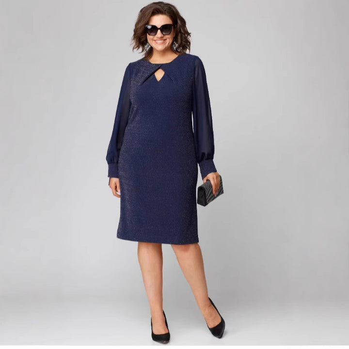 Dámské šaty v jednobarevném provedení s kulatým výstřihem