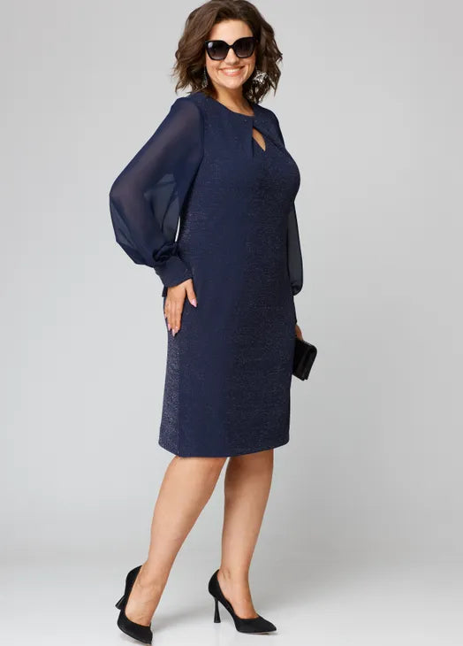 Dámské šaty v jednobarevném provedení s kulatým výstřihem